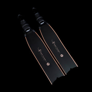 Gloss Carbon Fins (Classic Collection)